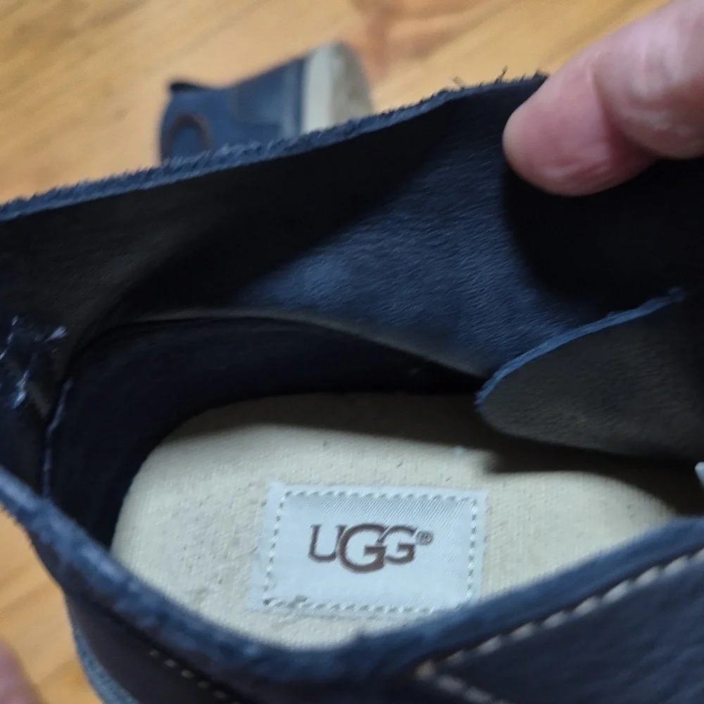 UGG Men's Sz. 12 Neumel Unlined Leather Chukka Boot In Dark Blue